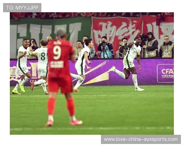 国安法比奥带领夺得足协杯冠军，宣布告别赛场